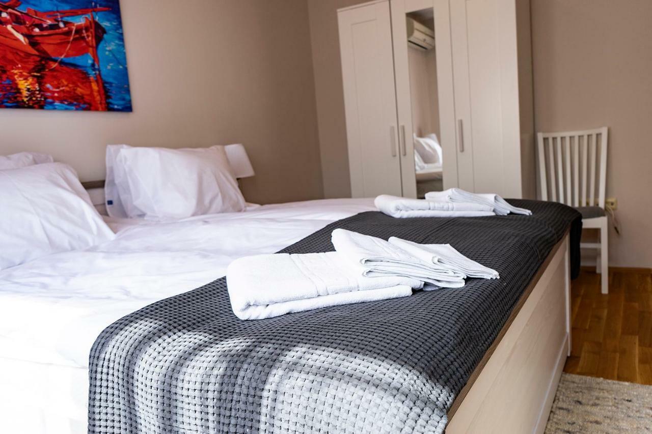 Studio 3 Apartment Варна Екстериор снимка