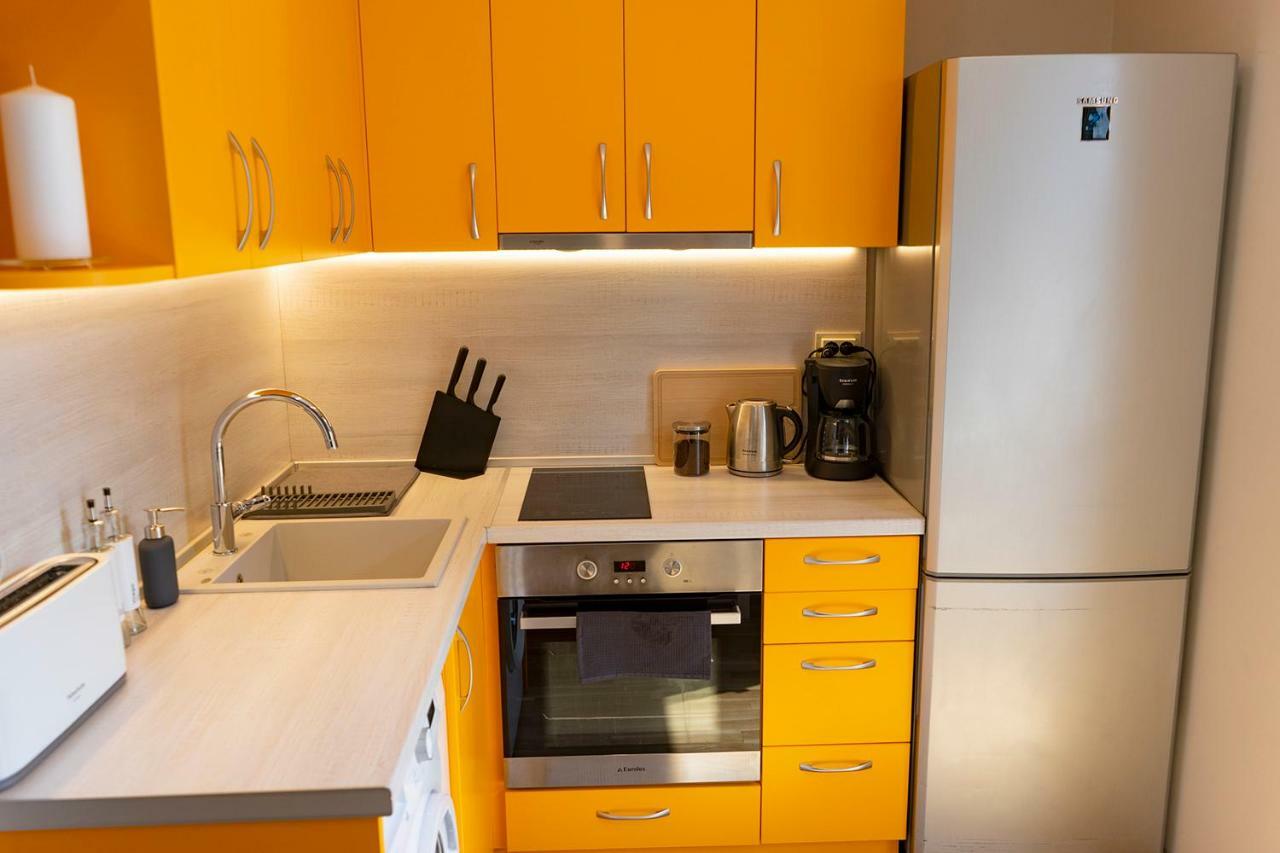 Studio 3 Apartment Варна Екстериор снимка
