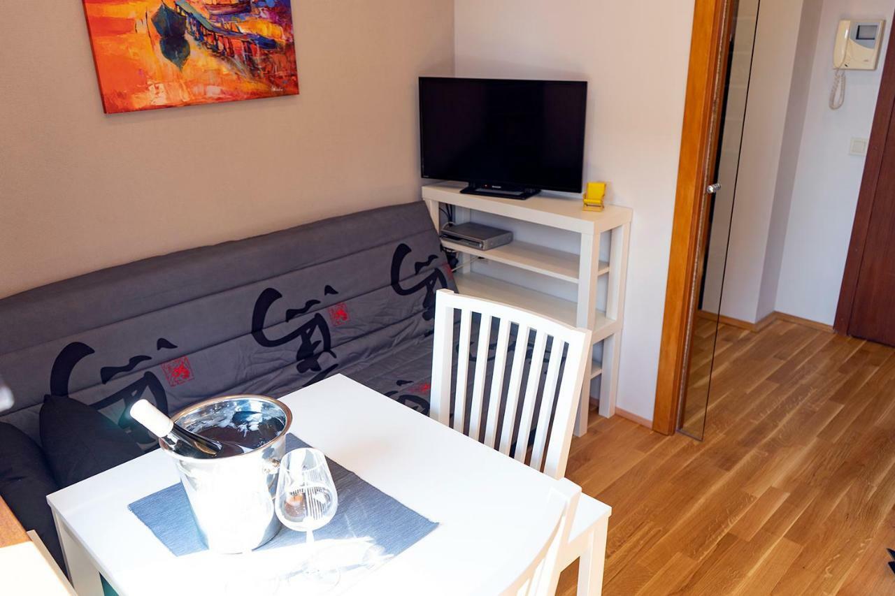 Studio 3 Apartment Варна Екстериор снимка